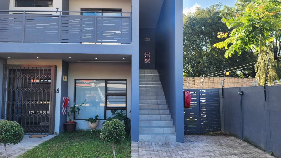 2 Bedroom Property for Sale in Rustenburg North West